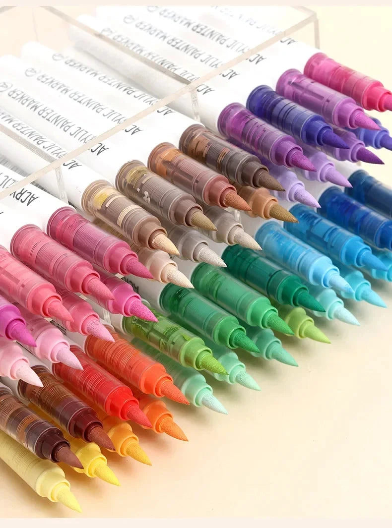 Languo 9-Piece Soft Brush Acrylic Marker Pen Set – DIY Art Markers for Hand Drawing, Painting, and Graffiti (M720)