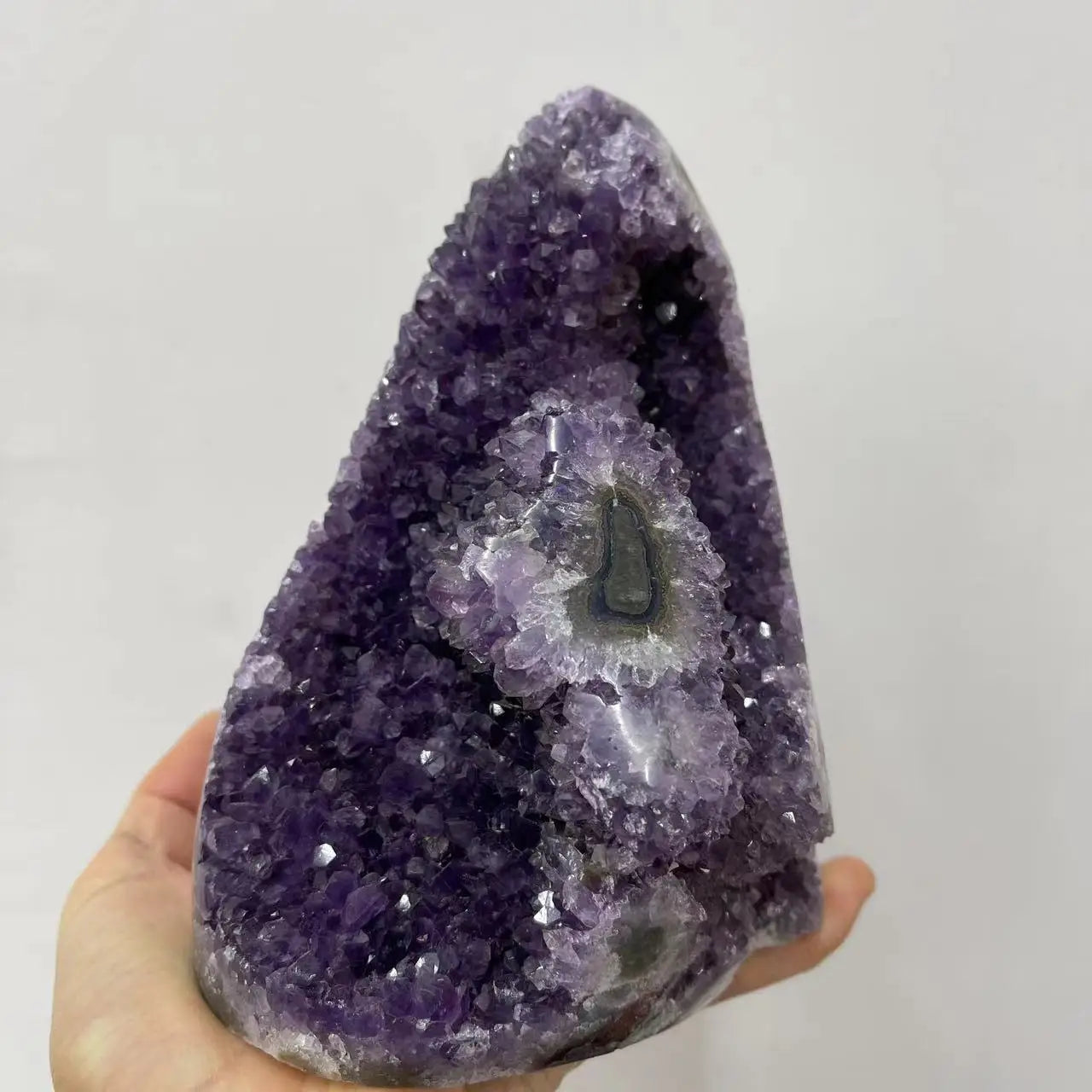 Natural Amethyst Crystal Cluster – Raw Quartz Healing Stone Mineral for Home Décor, Feng Shui, and Spiritual Energy