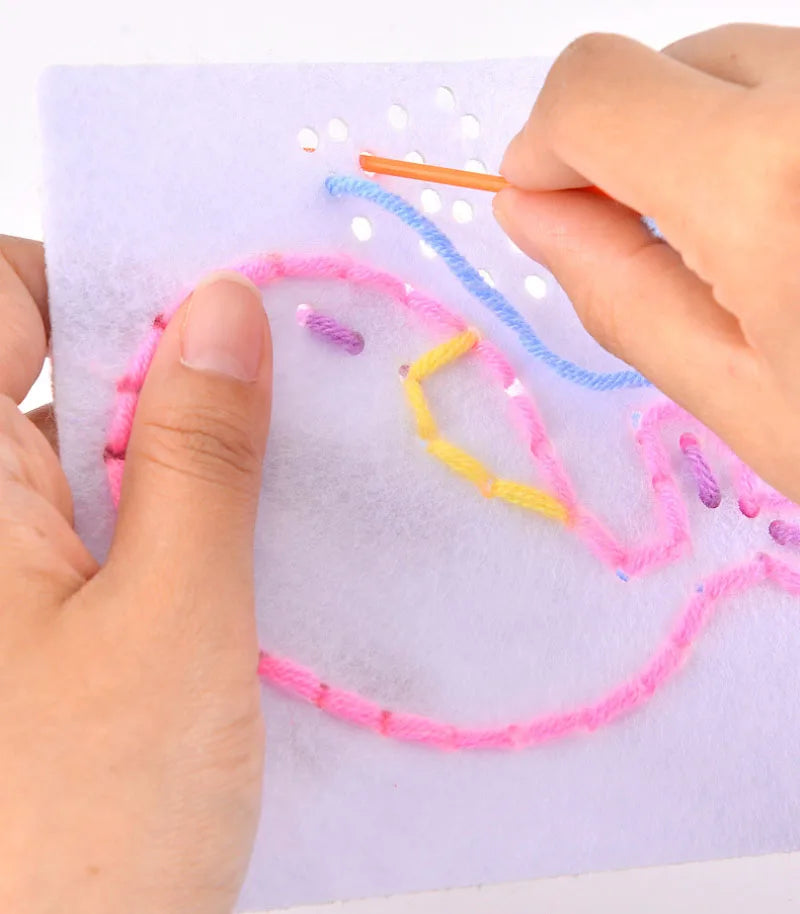 Montessori Non-woven Fabric Lacing Toys for Toddlers Kids Cartoon Animal Sewing Kit Fine Motor Skill Busy Board DIY Art Craft