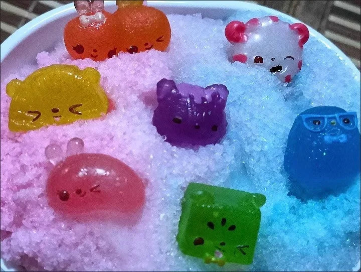 Num Noms Lipgloss Stamp Snow Cones Snackables Blind Box Collectible Toy Figures