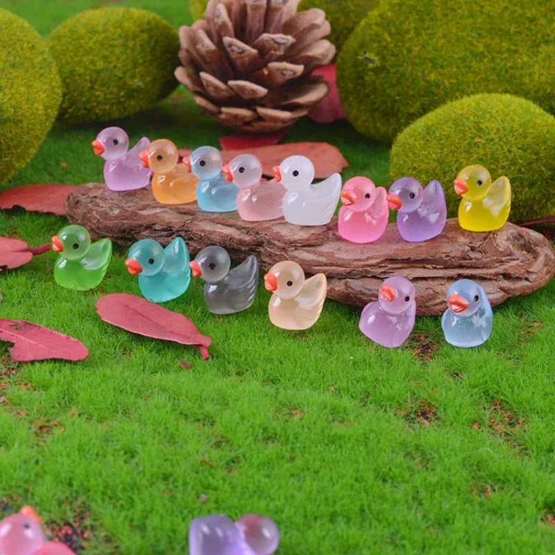 50/100/200pcs Luminous Mini Duck Figurines – Glow in the Dark Fairy Garden Accessories, Moss Microlandscape Ornaments, Home and Craft Décor