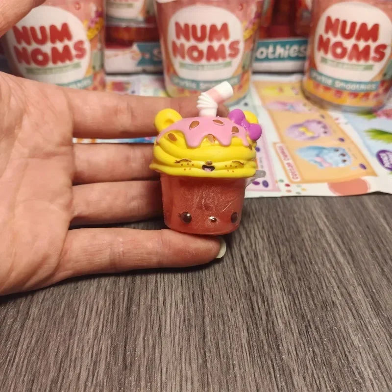 Num Noms Lipgloss Stamp Snow Cones Snackables Blind Box Collectible Toy Figures