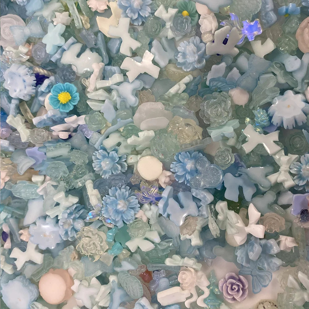50g Blue Mixed Nail Art Charms – 500–600pcs Resin Bow, Flower & Camellia Decorations for DIY Manicure Accessories