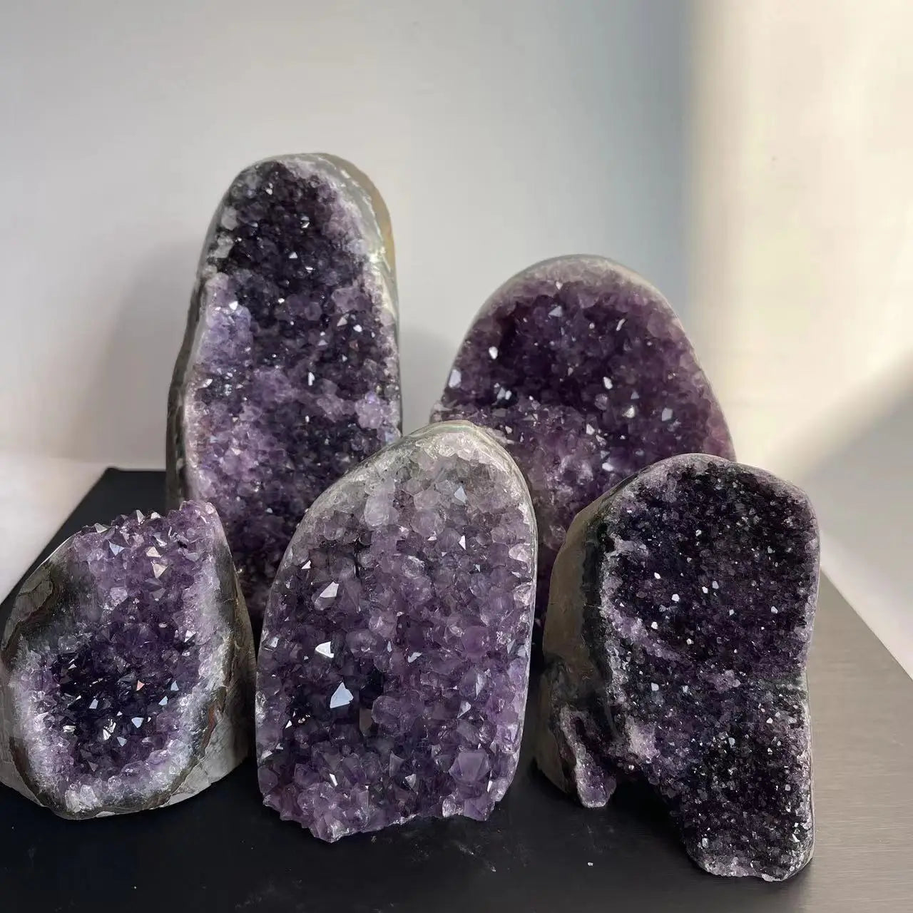 Natural Amethyst Crystal Cluster – Raw Quartz Healing Stone Mineral for Home Décor, Feng Shui, and Spiritual Energy